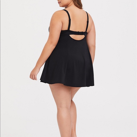 💕SOLD💕 Torrid Black One Piece Swim Dress sz 3x - Picture 4 of 4